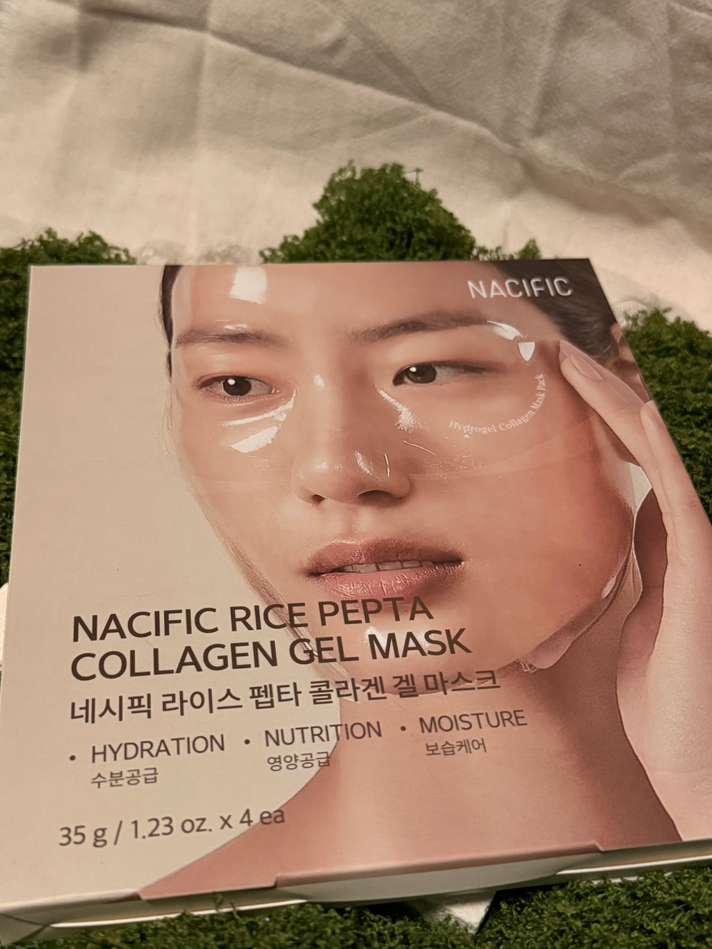 Nacific Rice Pepta collagen gel mask (4 Masks per Pack ) 35 g / 1.23 oz Each
