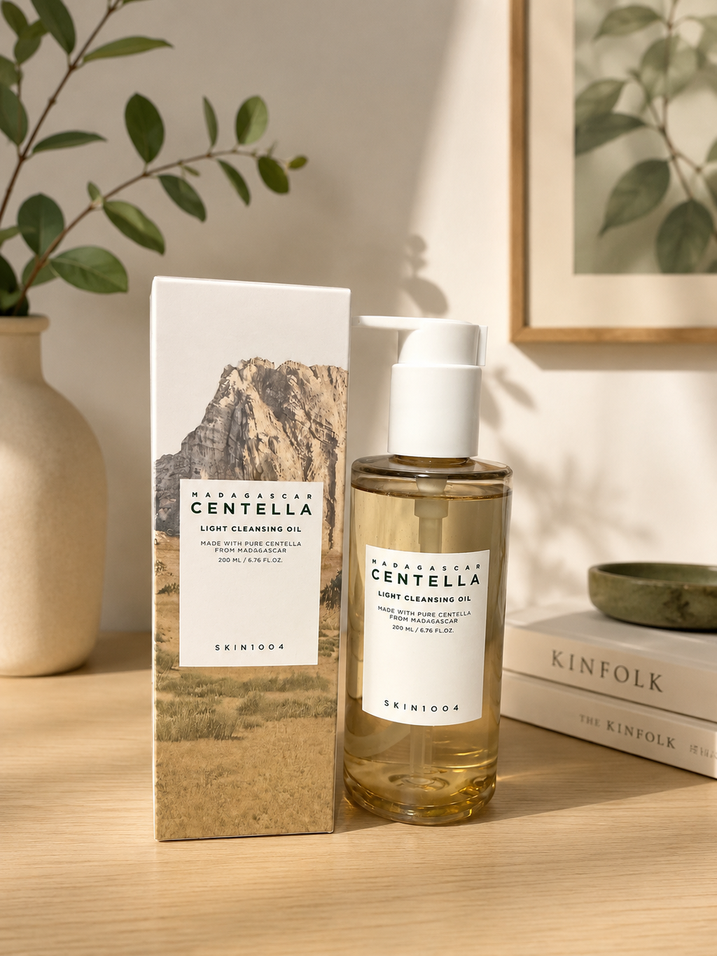 SKIN1004 Madagascar Centella Light Cleansing Oil